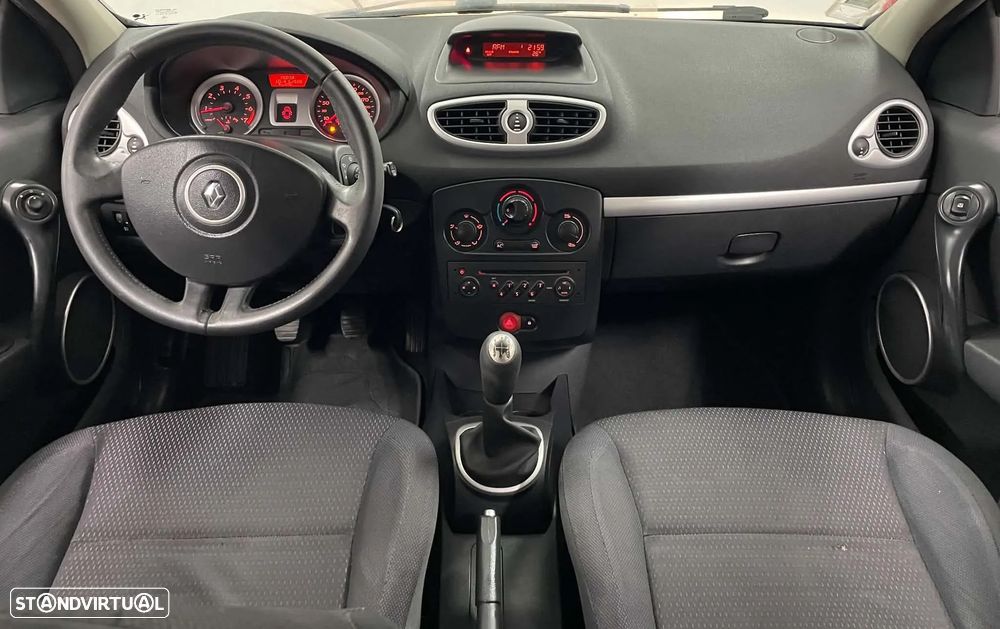 Renault Clio 1.2 16V Dynamique - 14