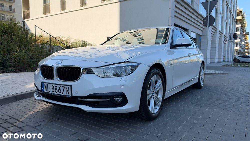 BMW Seria 3 318i Sport Line - 4