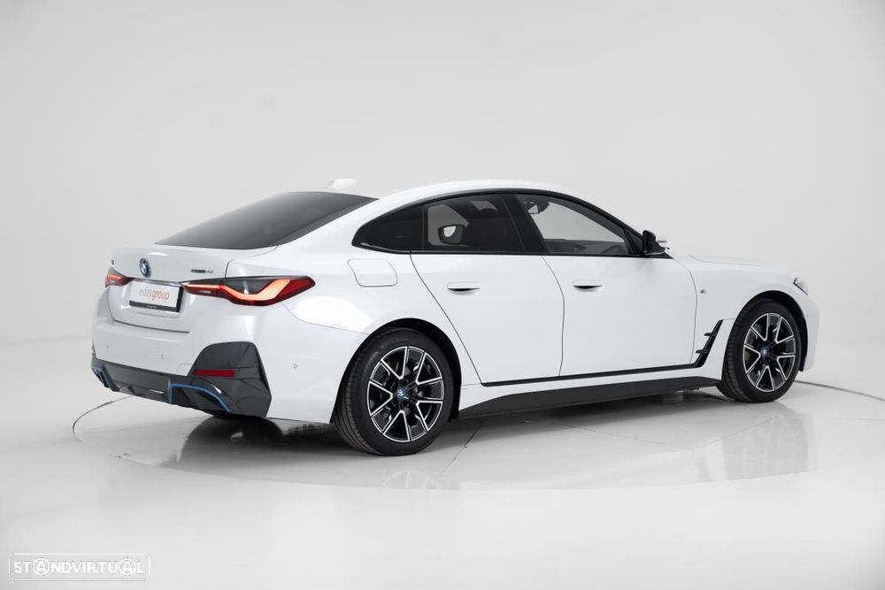 BMW i4 eDrive40 Pack Desportivo M - 4