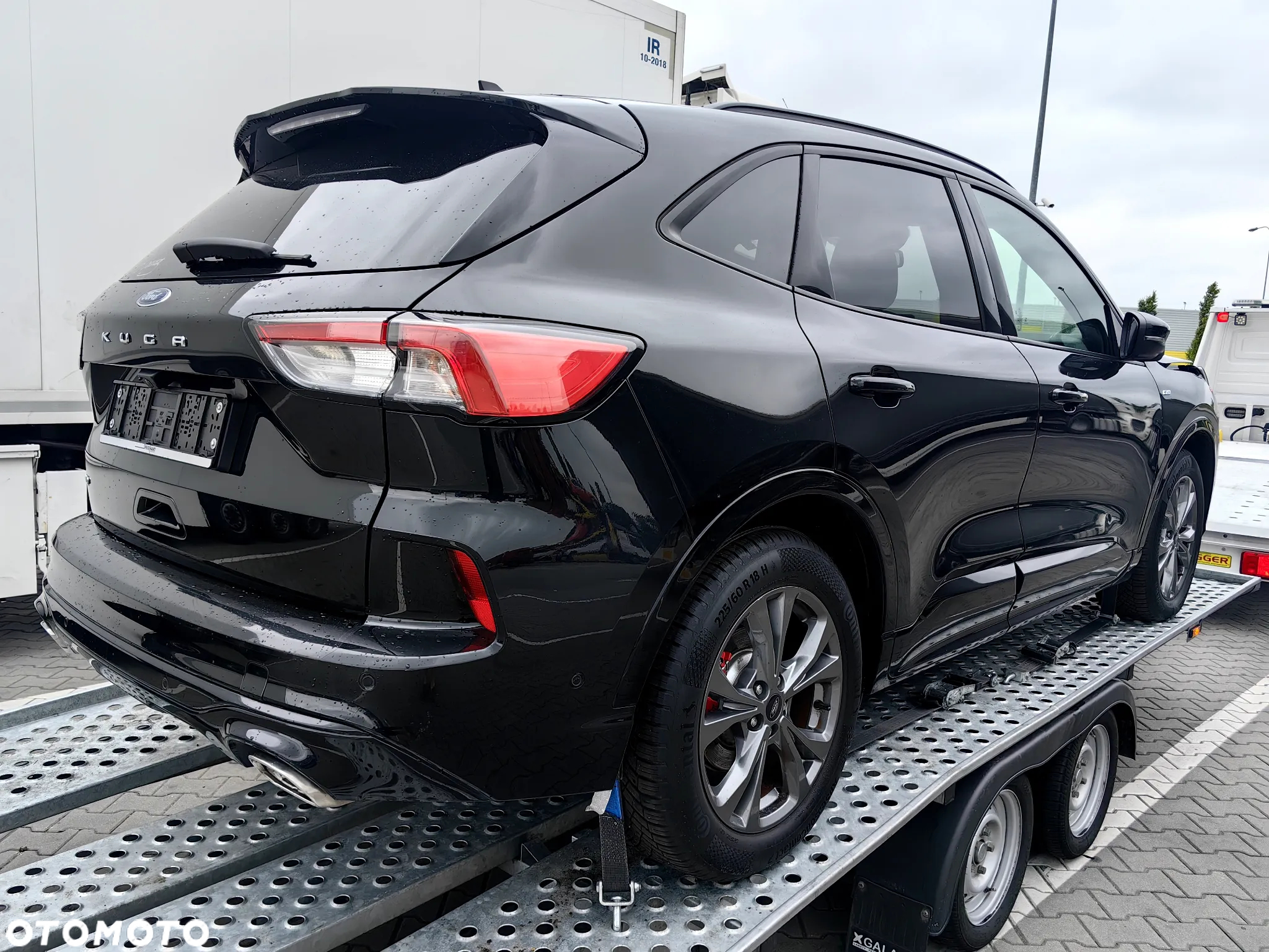 Ford Kuga 2.0 EcoBlue 4x4 ST-LINE - 4