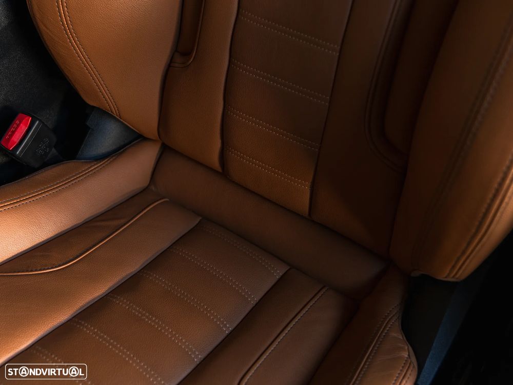 BMW i4 eDrive40 Pack Desportivo M - 13