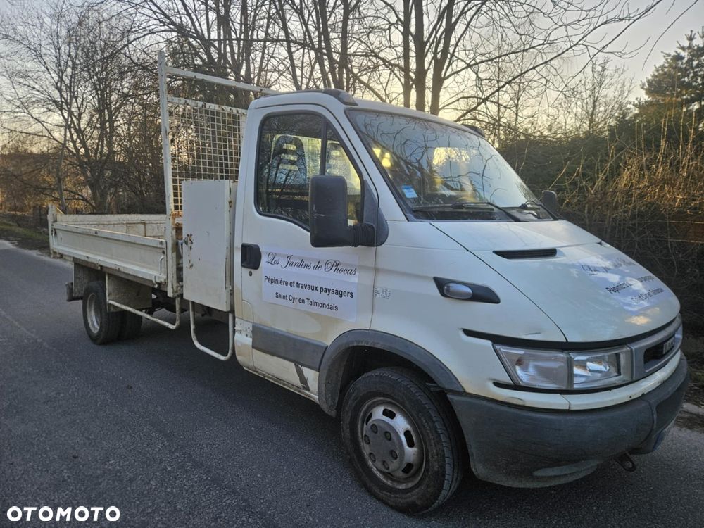 Iveco DAILY  35C13  ZDROWY  2004 rok - 3