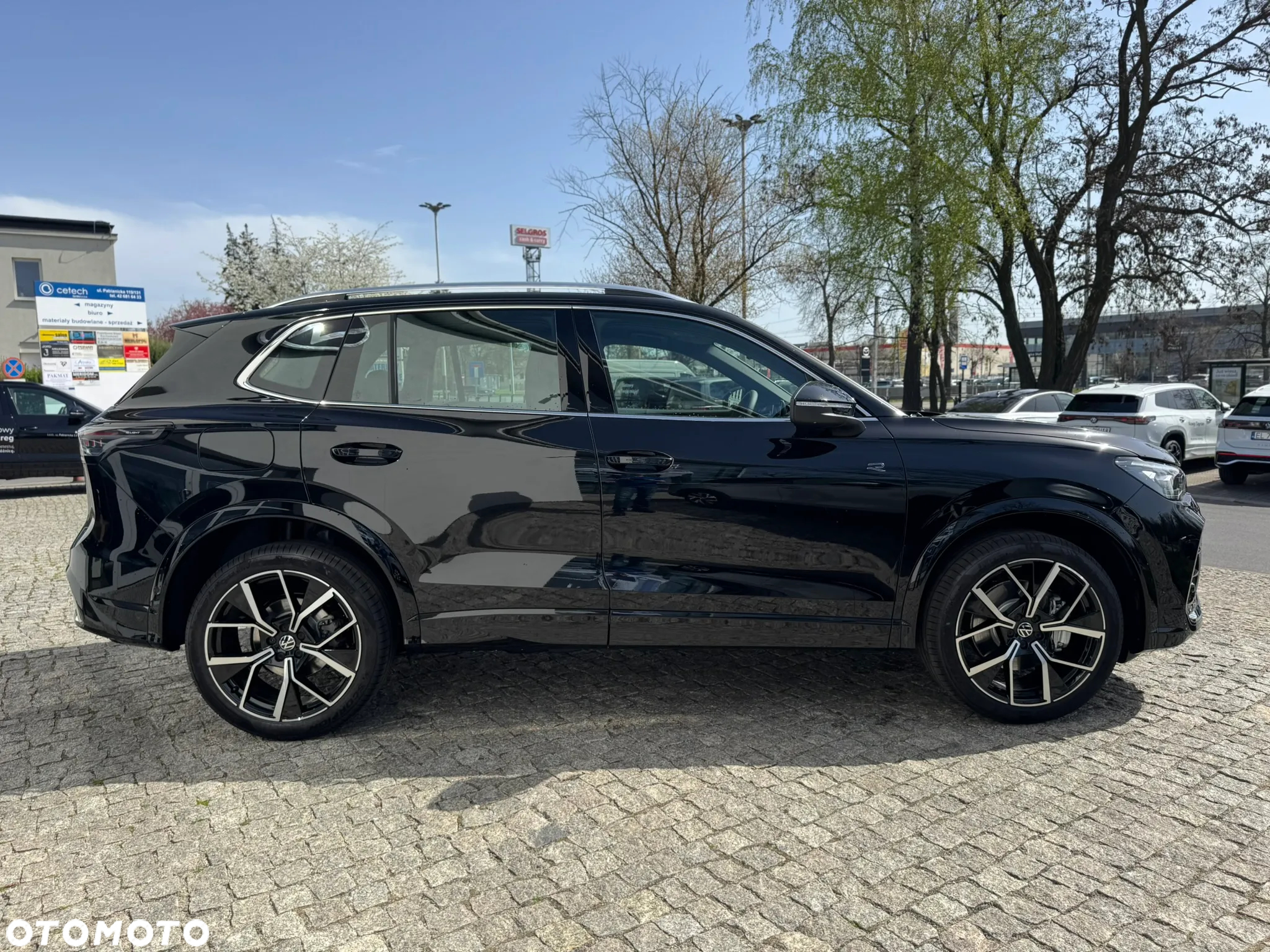 Volkswagen Tiguan 2.0 TDI 4Mot R-Line DSG - 4