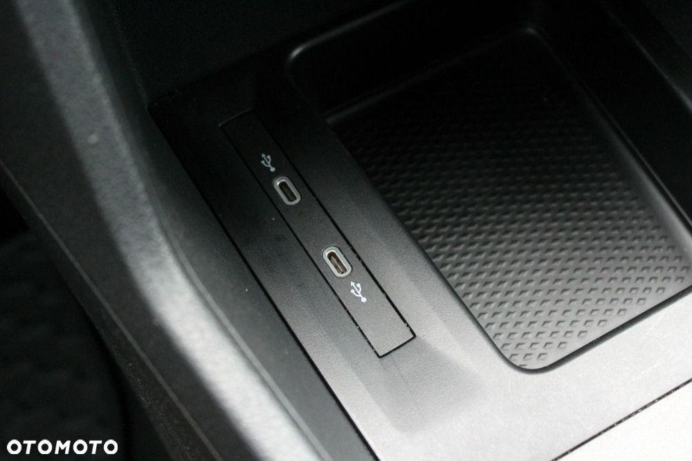 Volkswagen Caddy - 22