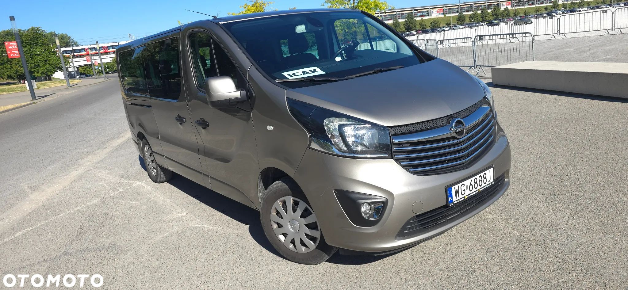 Opel Vivaro Tourer 1.6 CDTI L2 - 1