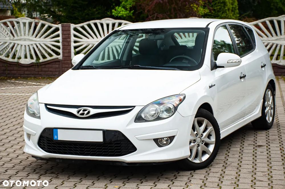 Hyundai i30 1.6 CRDI blue Classic - 10
