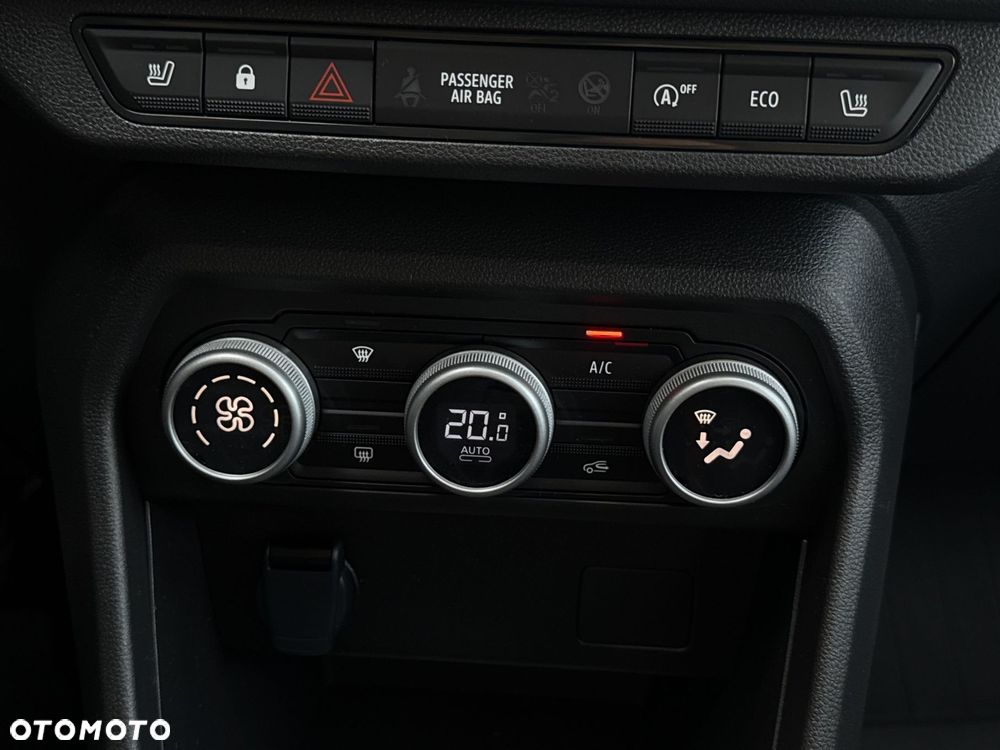 Dacia Sandero - 16