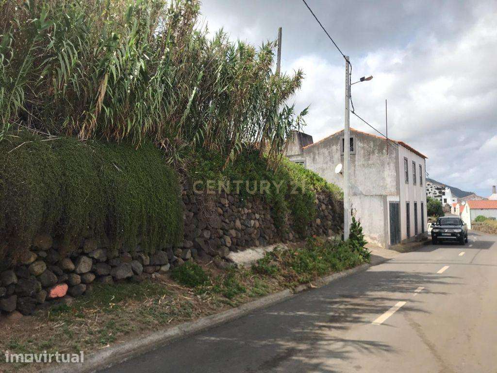 Casa para Recuperação em São Mateus, Santa Cruz da Graciosa - Grande imagem: 4/5