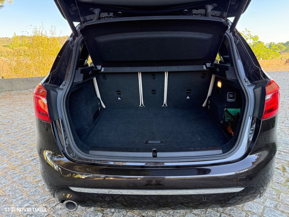 BMW 225xe Active Tourer Line Luxury - 11