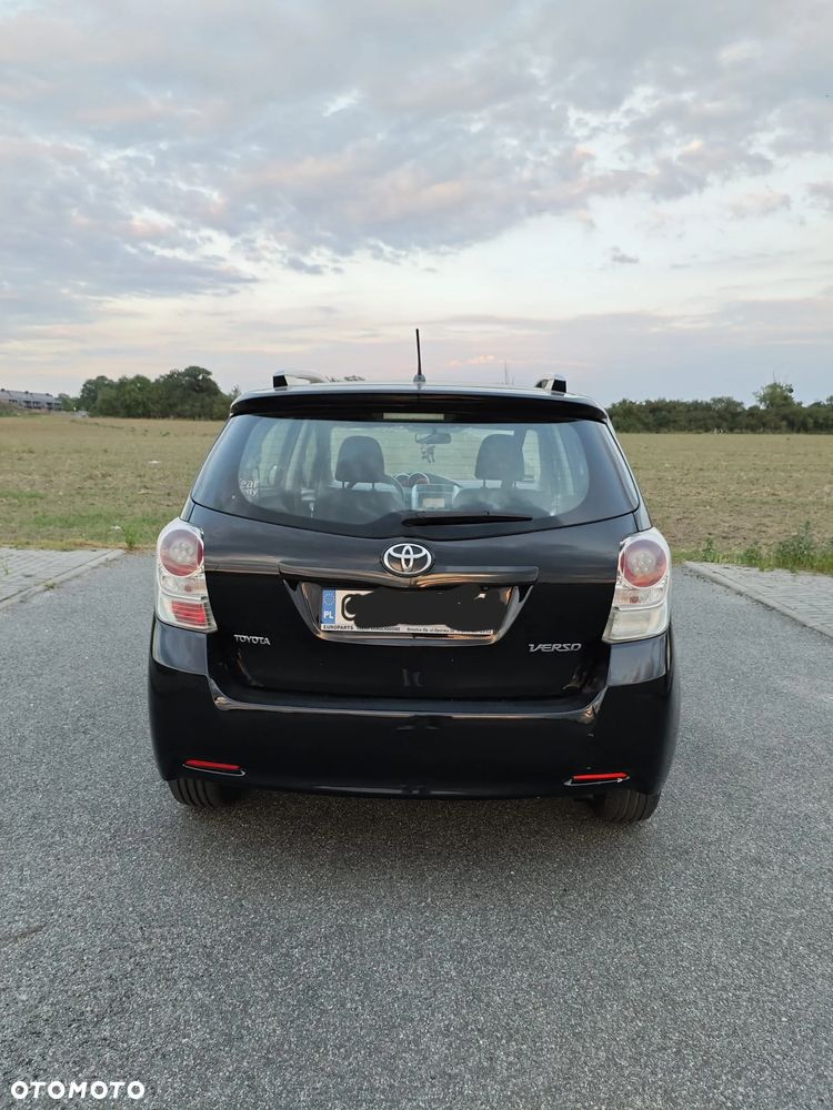 Toyota Verso 2.0 D-4D - 6