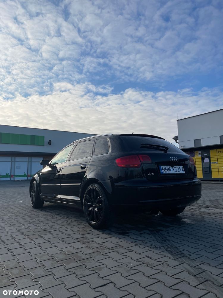 Audi A3 Sportback 2.0 TDI DPF Ambition - 2