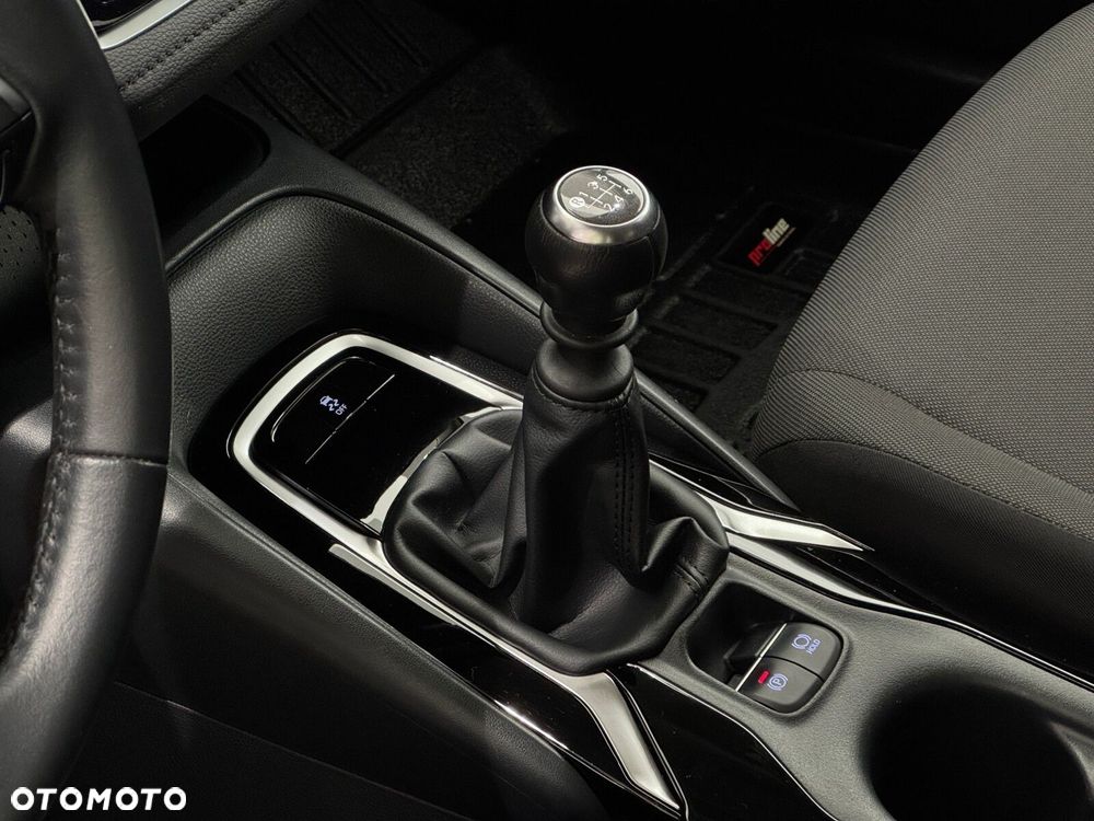 Toyota Corolla 1.5 Comfort - 9