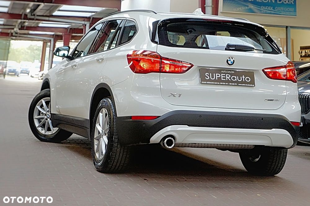 BMW X1 sDrive18i GPF - 7