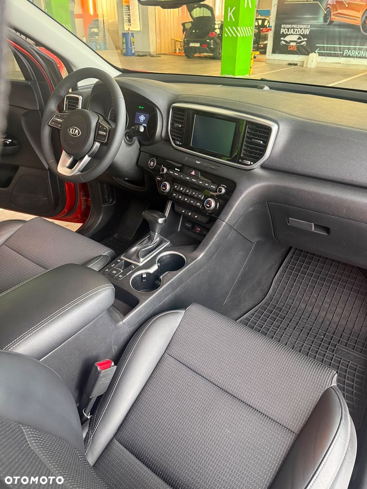 Kia Sportage 1.6 T-GDI L Business Line Plus 4WD DCT - 6