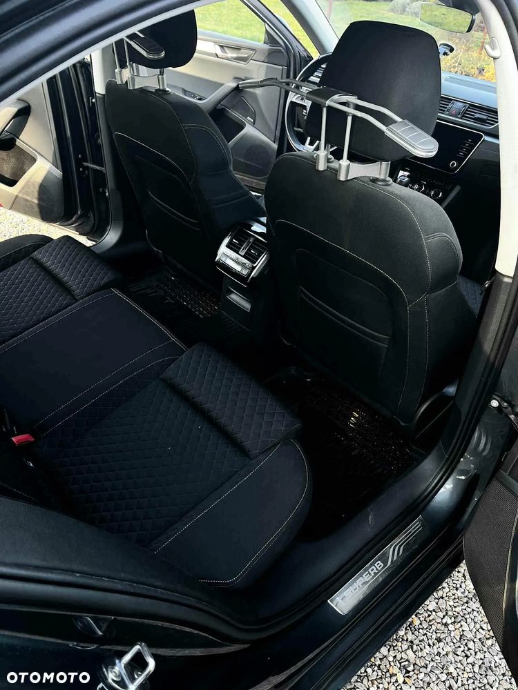 Skoda Superb 2.0 TDI Style DSG - 11