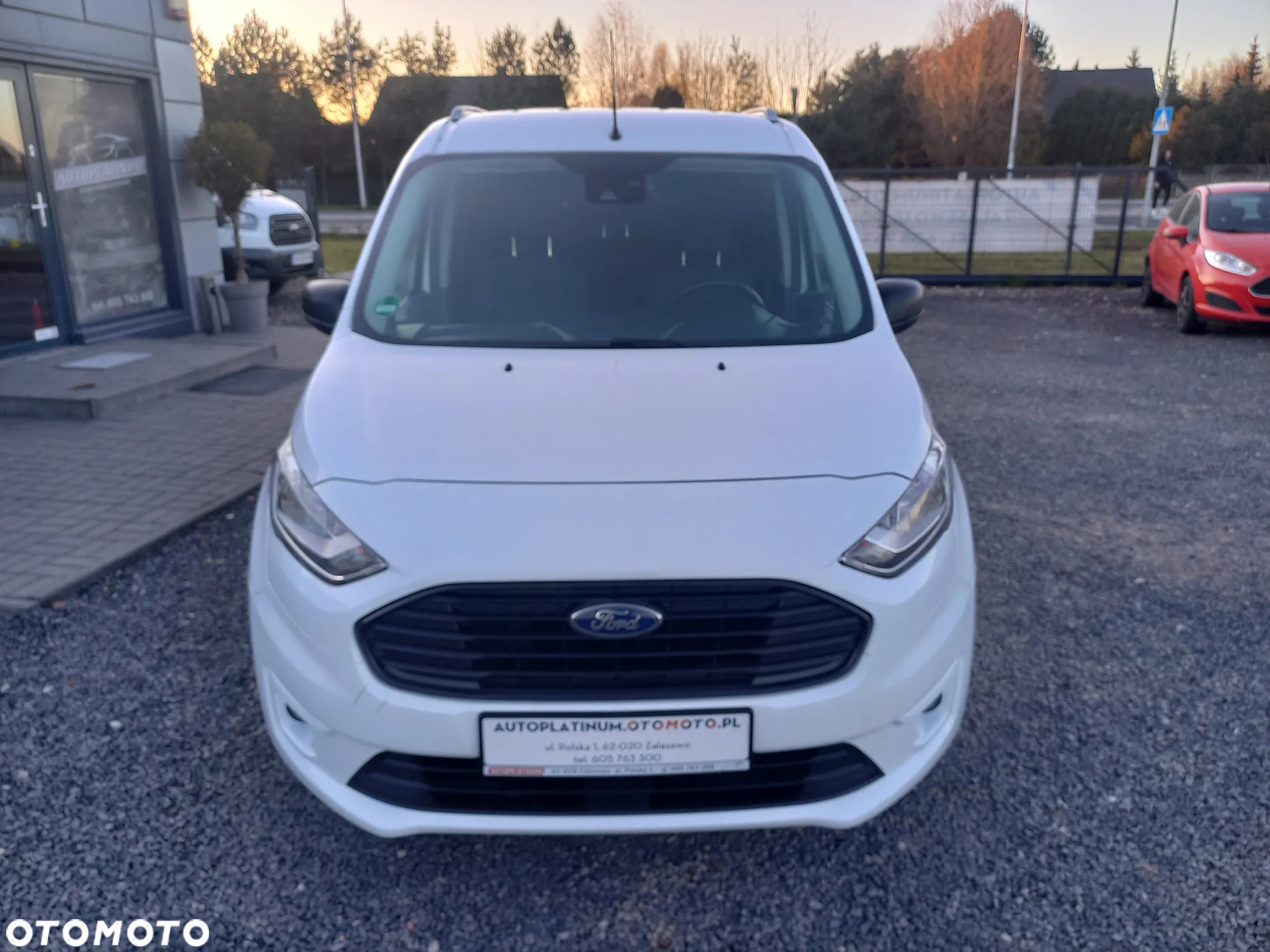 Ford Tourneo Connect - 9