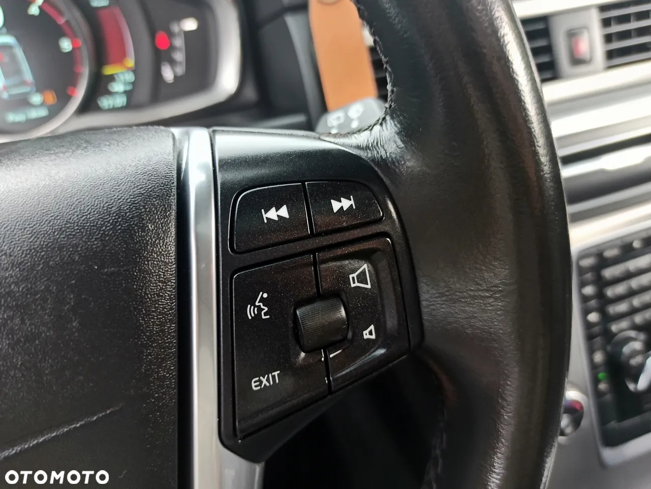 Volvo V70 D4 Geartronic Summum - 33