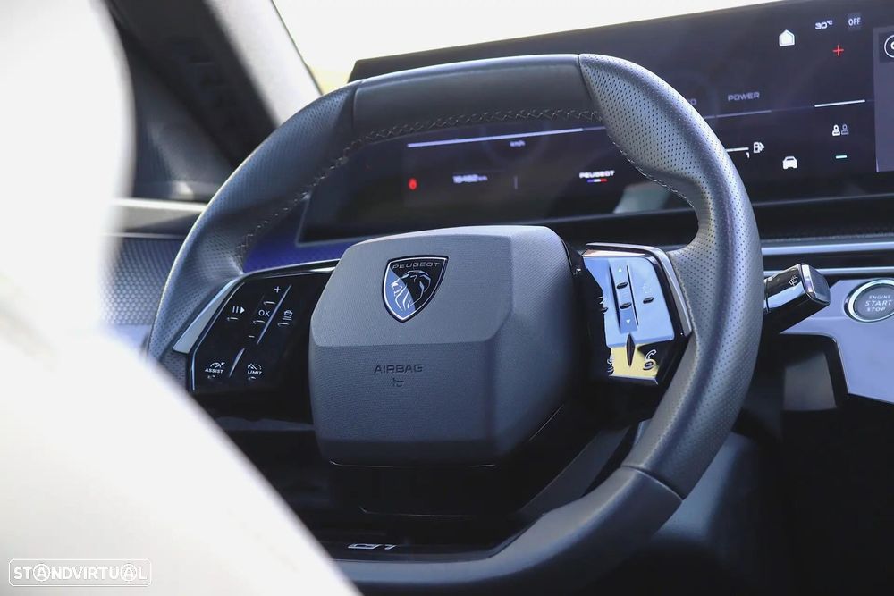 Peugeot 3008 1.2 Hybrid GT e-DCS6 - 22