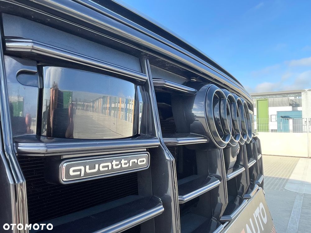 Audi Q8 SUV TFSI quattro 250 kW tiptronic S line business - 21