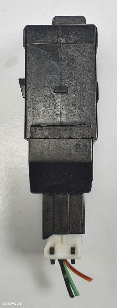 PRZYCISK REGULACJI ŚWIATEŁ MITSUBISHI SPACE STAR MR114337 - 2