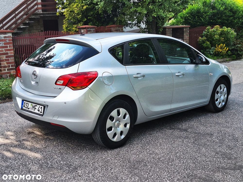 Opel Astra 1.4 Selection - 21