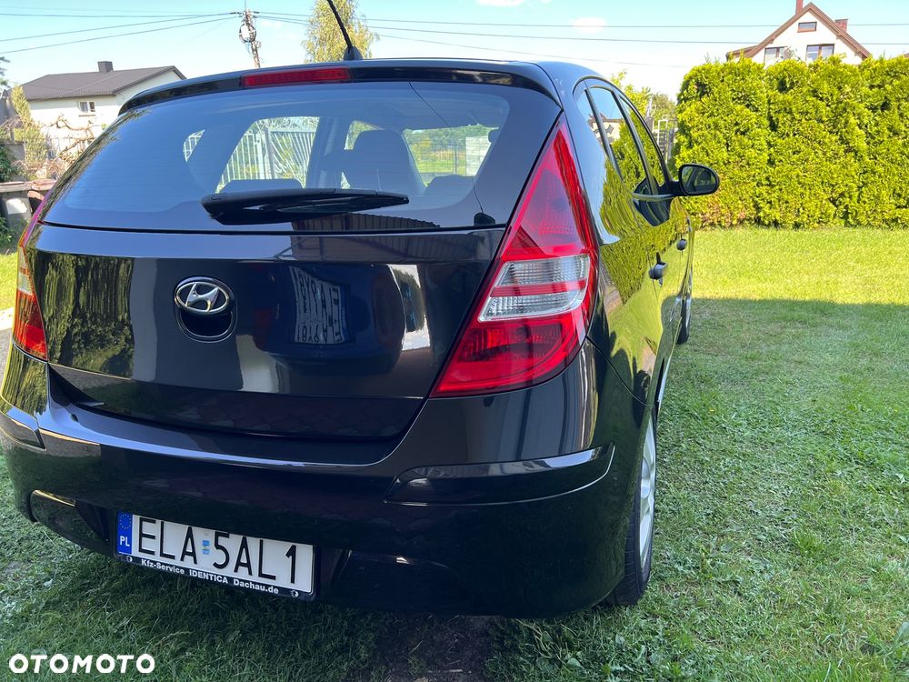 Hyundai i30 1.4 Blue Comfort - 11