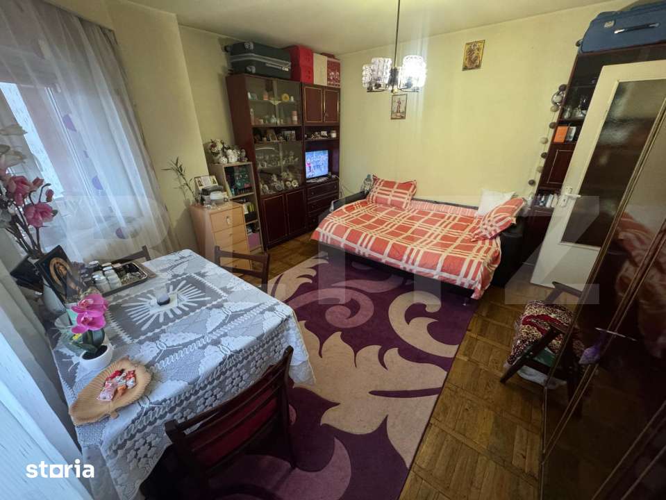 Apartament 3 camere, 70 mp, 2 bai, etaj 3 - Zona excelenta, disponibil — fotografia 3