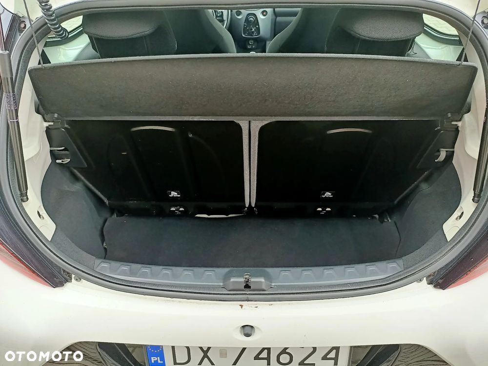 Toyota Aygo x-play - 11