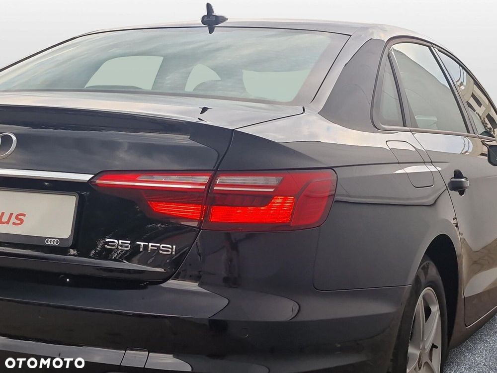 Audi A4 Limousine - 21