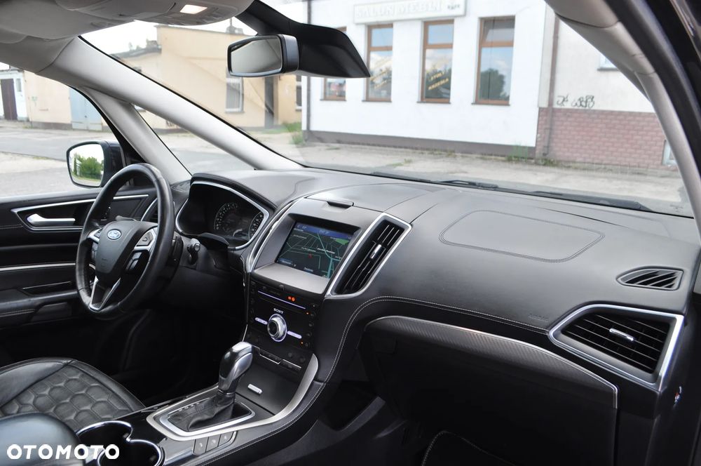 Ford S-Max - 27