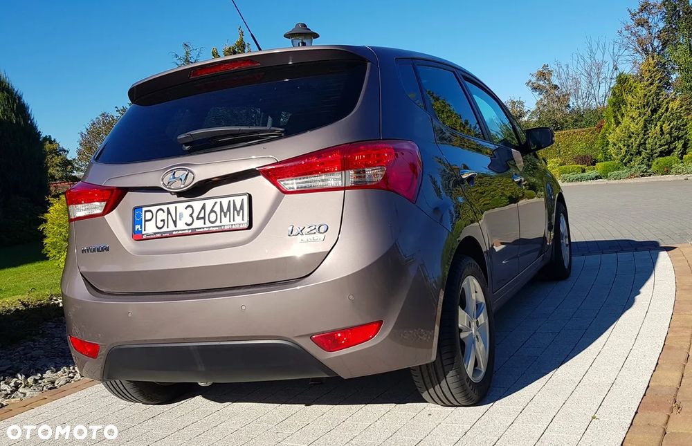 Hyundai ix20 1.6 CRDi blue YES Gold - 5