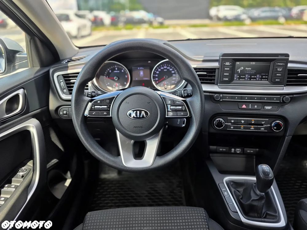 Kia Ceed 1.6 CRDi SCR L - 29