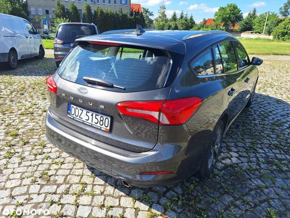 Ford Focus - 4