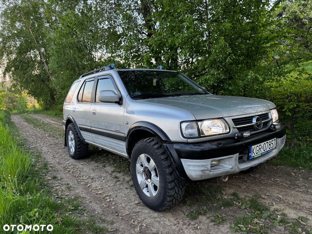 Opel Frontera 3.2 LTD - 2