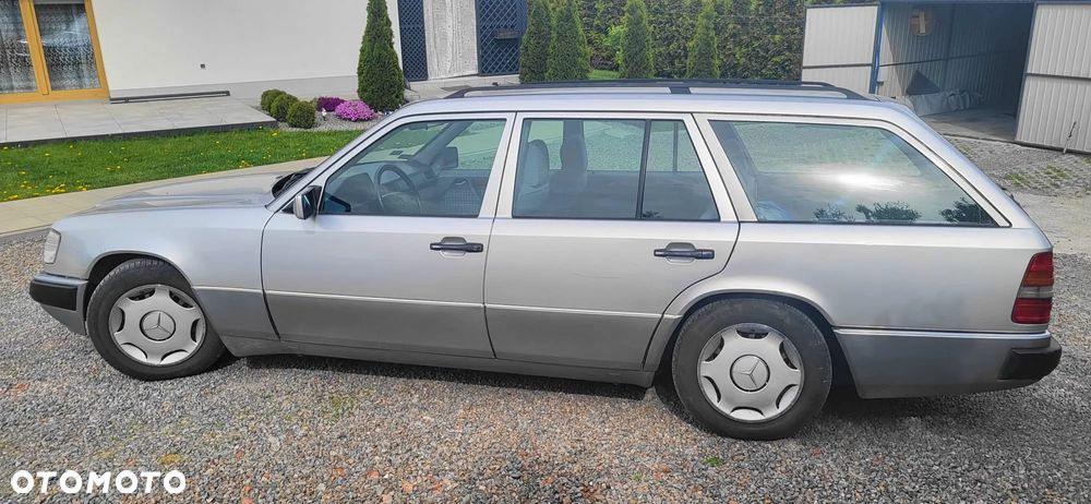 Mercedes-Benz Klasa E - 3