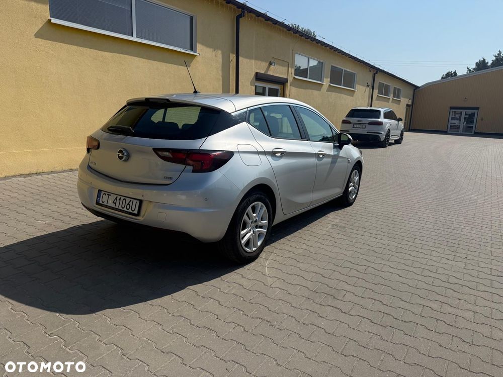 Opel Astra 1.6 CDTI Essentia - 3