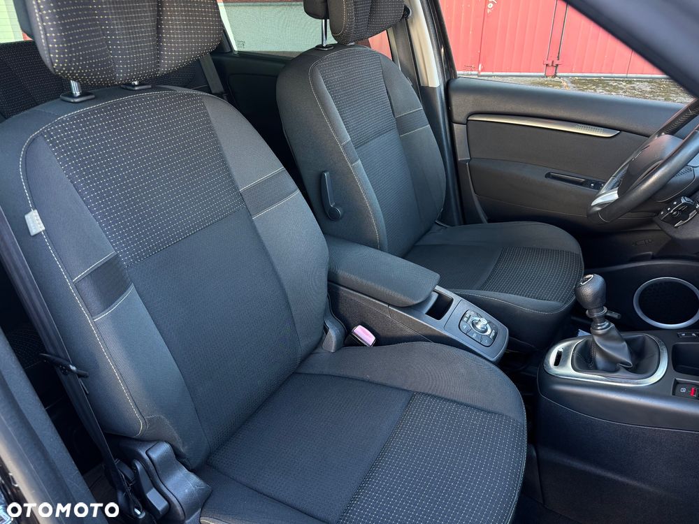 Renault Scenic - 25