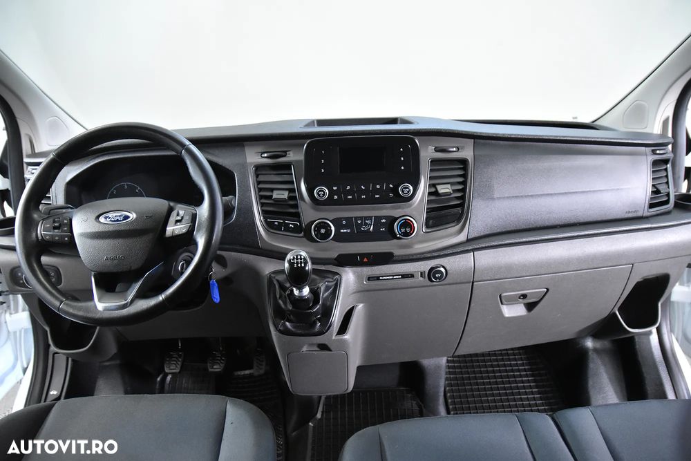 Ford Transit Custom - 9