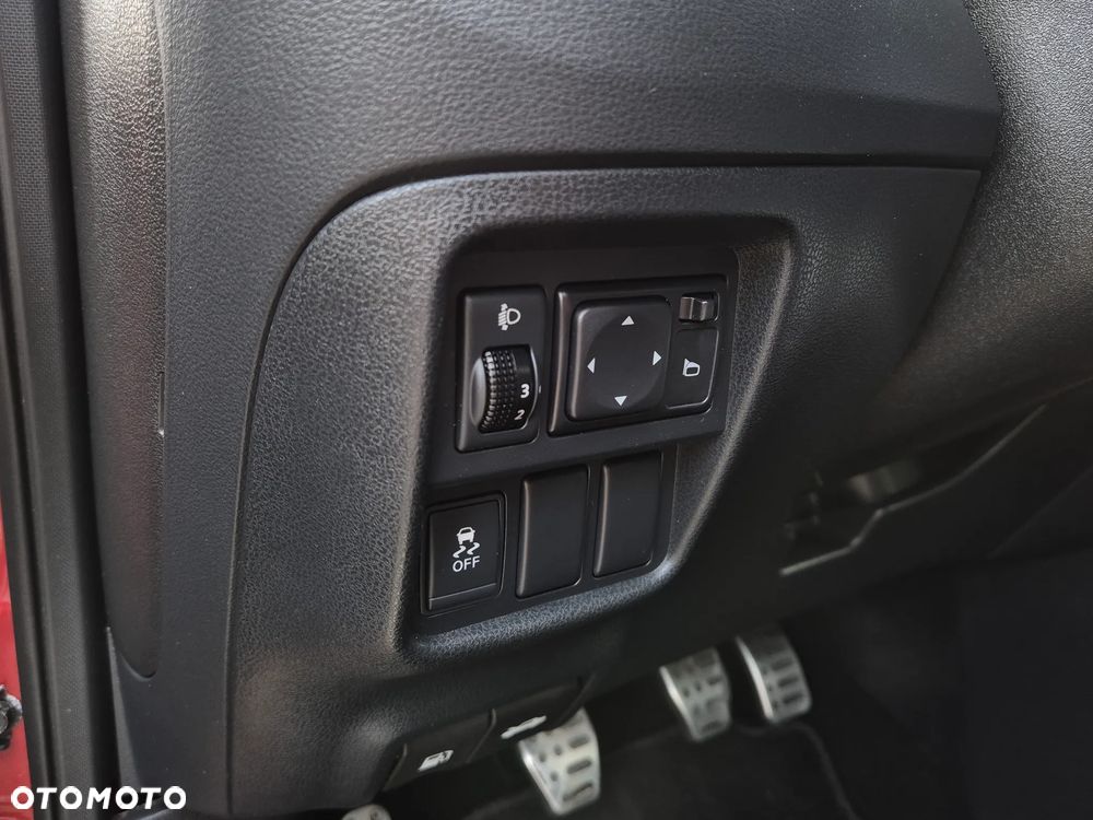 Nissan Juke 1.6 DIG-T Tekna - 32