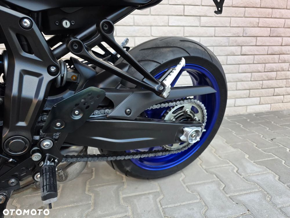 Yamaha MT - 6