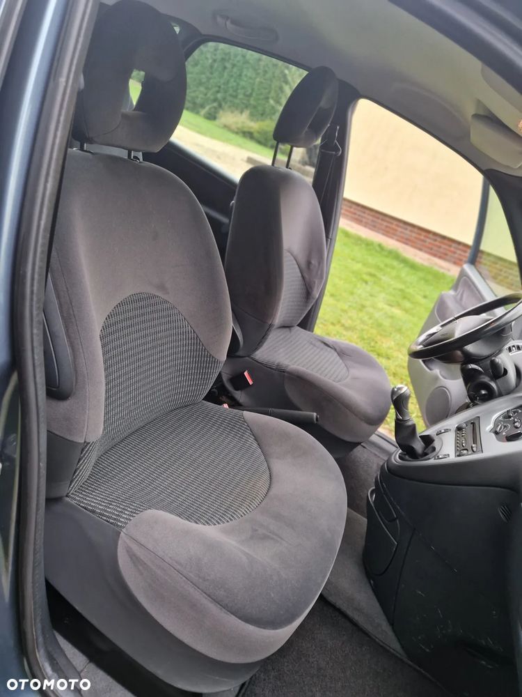 Citroën Xsara Picasso 1.6 Confort - 18