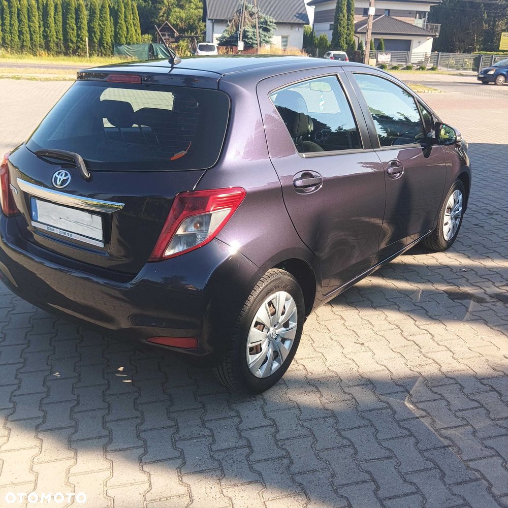 Toyota Yaris - 5