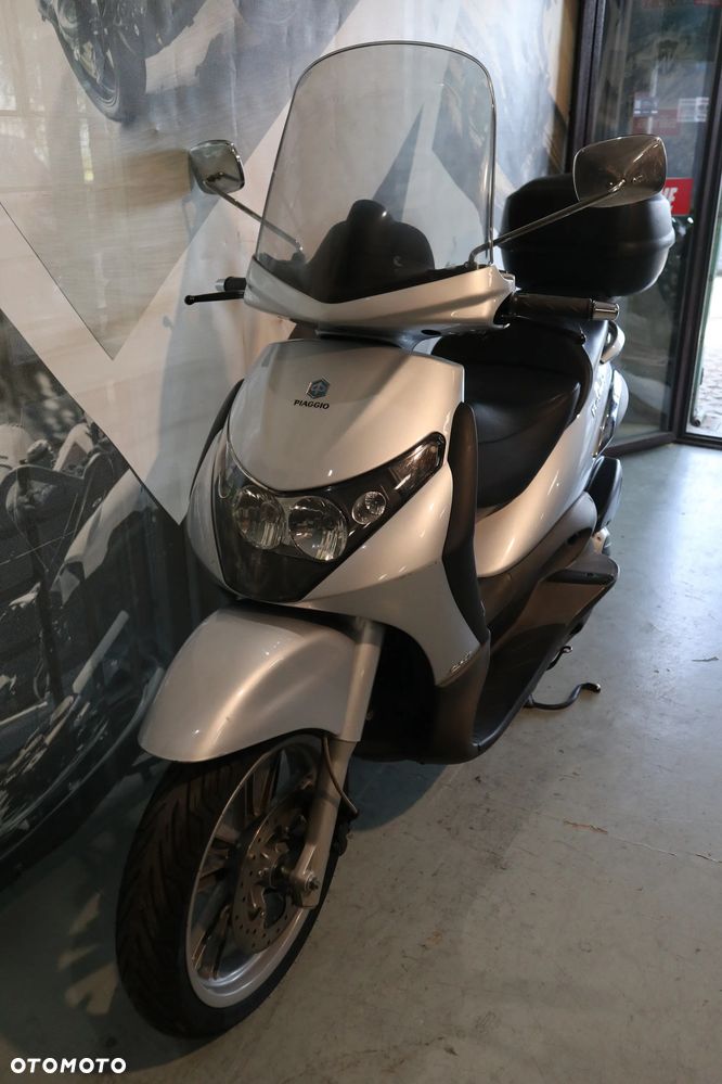 Piaggio Beverly - 5