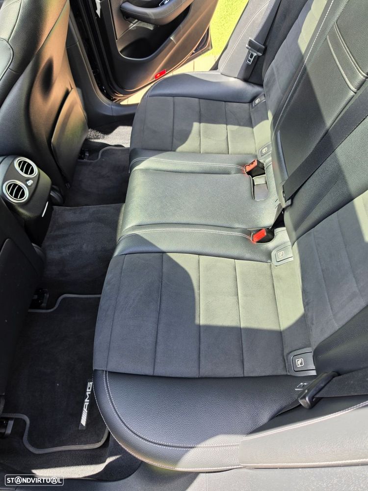 Mercedes-Benz E 300 de AMG Line 4Matic - 21