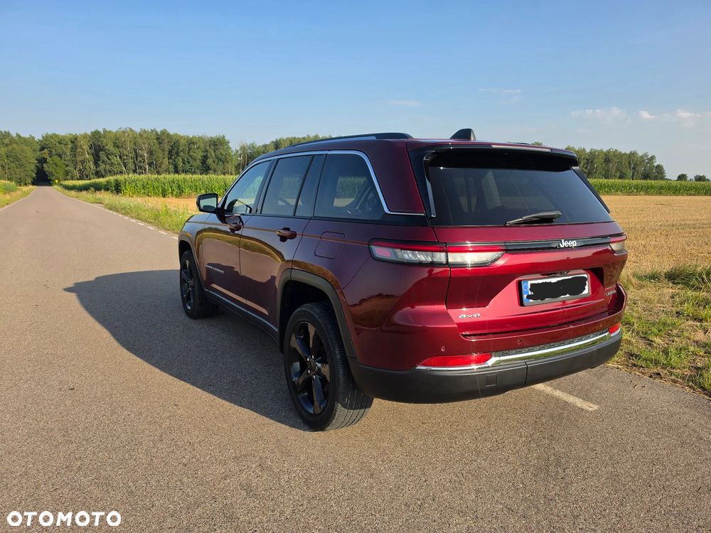 Jeep Grand Cherokee - 9