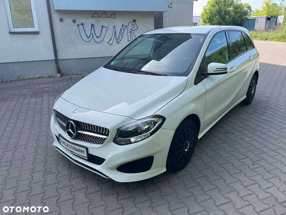 Mercedes-Benz Klasa B 180 BlueEFFICIENCY Edition - 2
