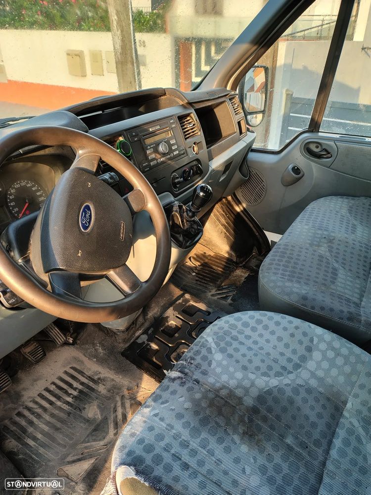 Ford Transit - 10