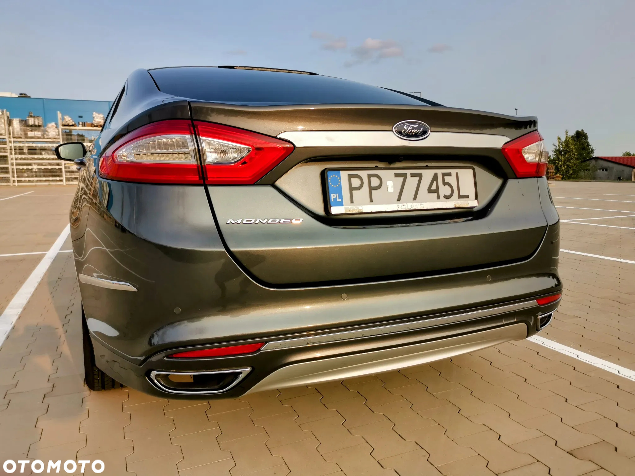 Ford Mondeo 1.5 EcoBoost Trend - 12