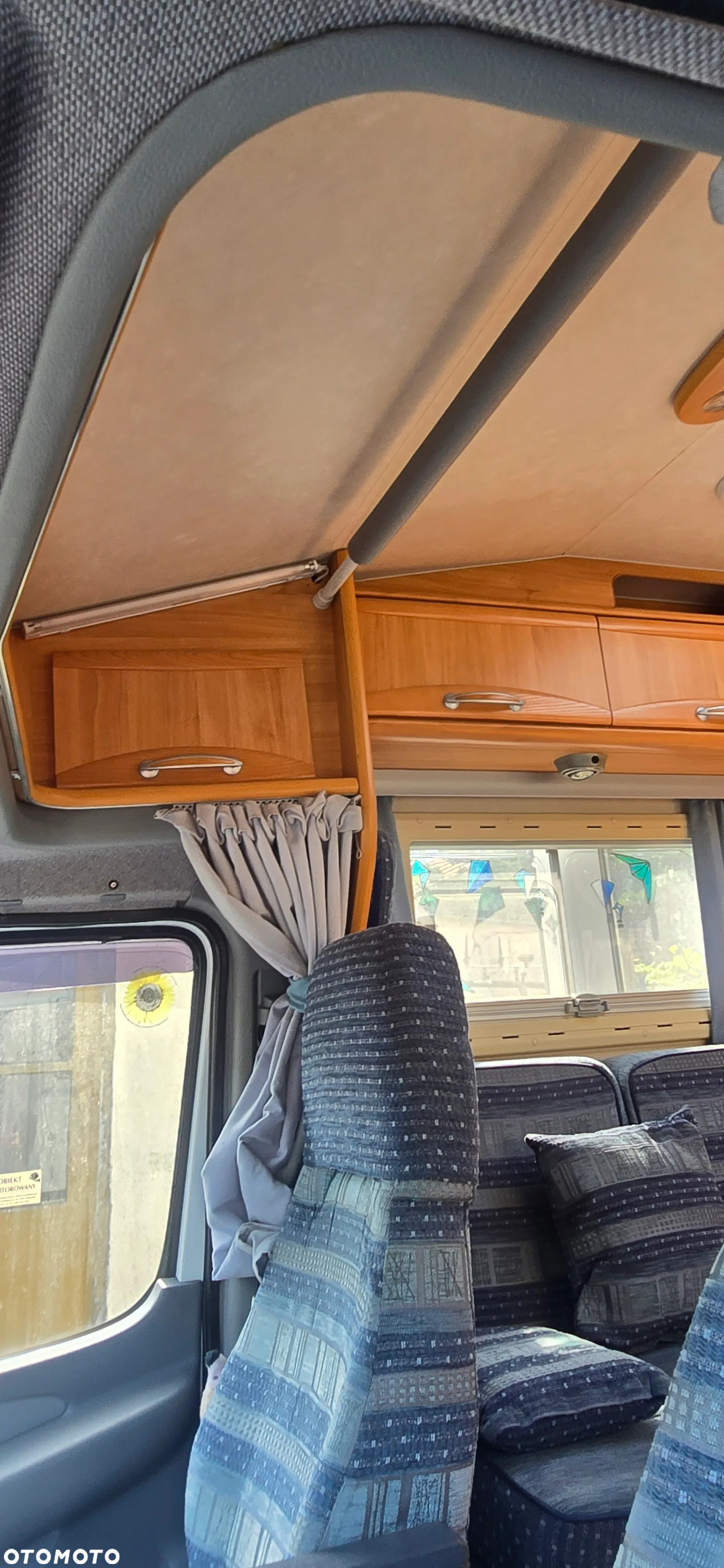 Mercedes-Benz Sprinter - 9