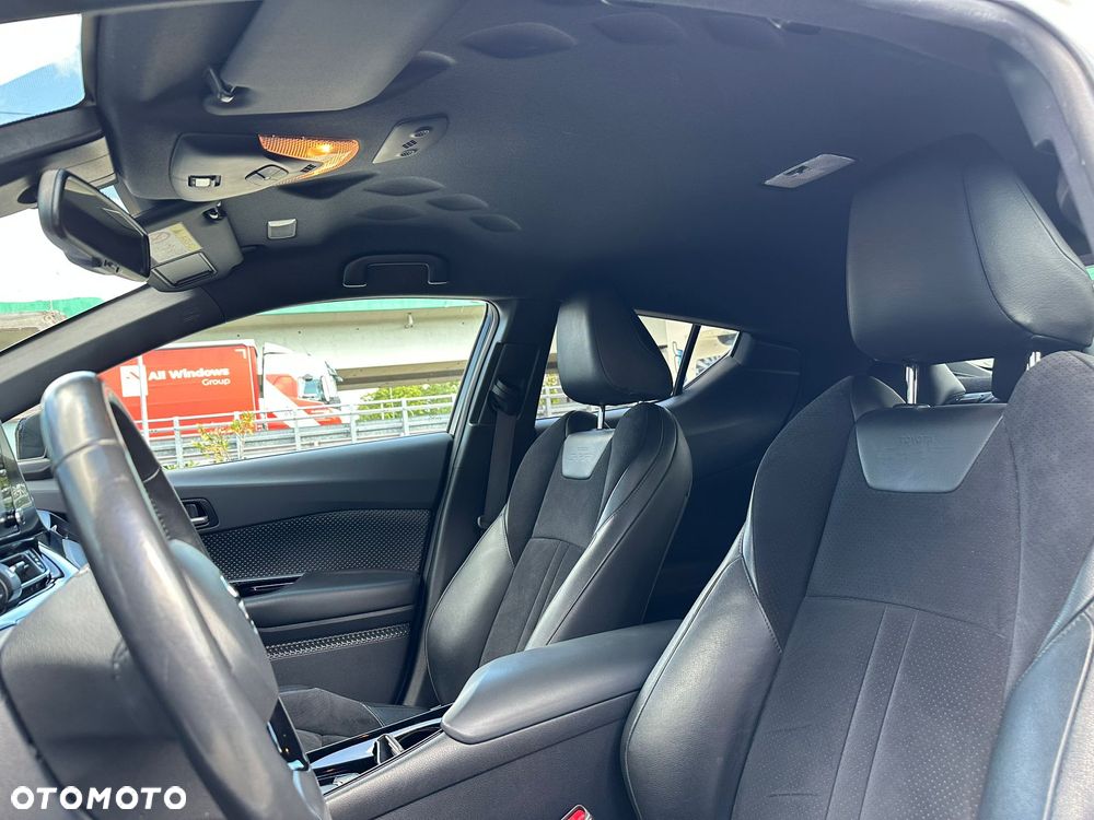 Toyota C-HR - 13